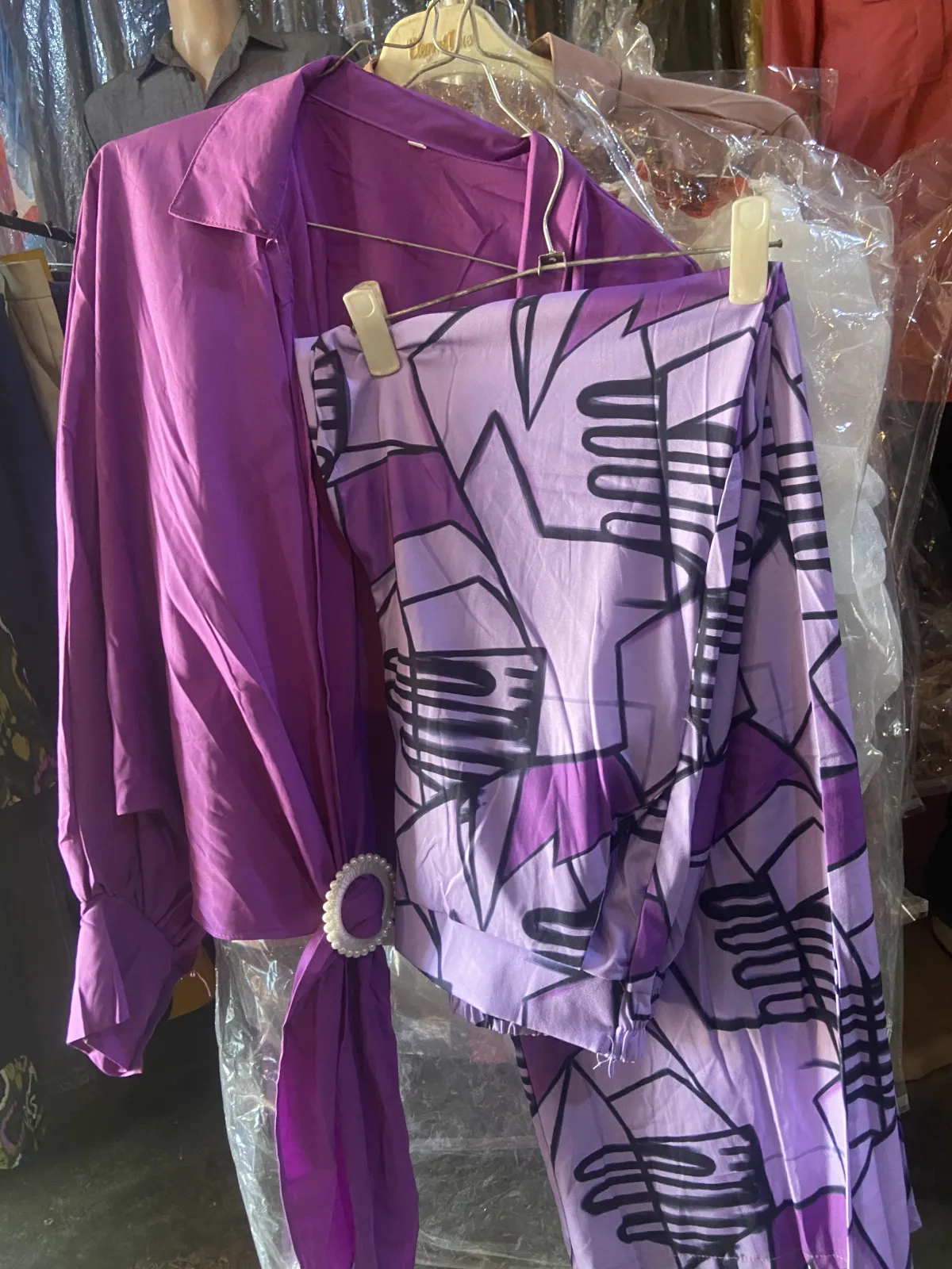 Ensemble pantalon avec blouse mauve