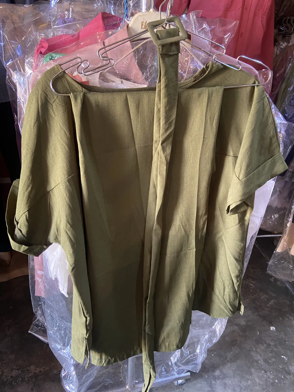 Ensemble vert militaire
