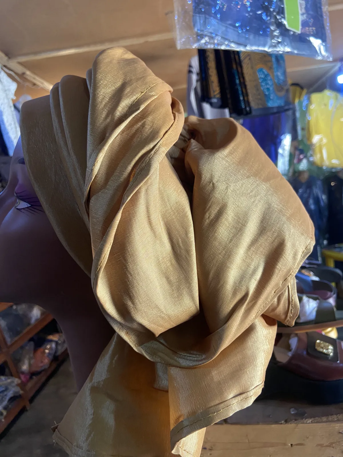 Foulard jaune