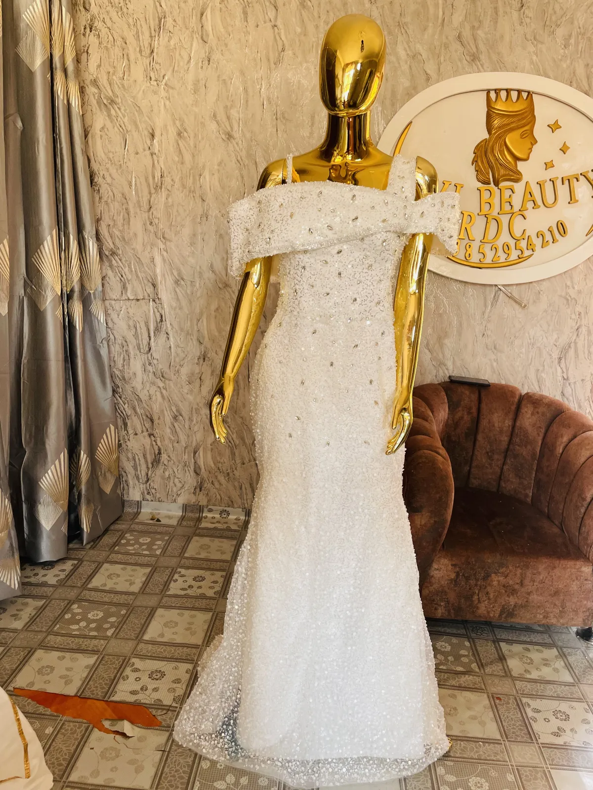 Miniature Robe sirène perlée (mariage)